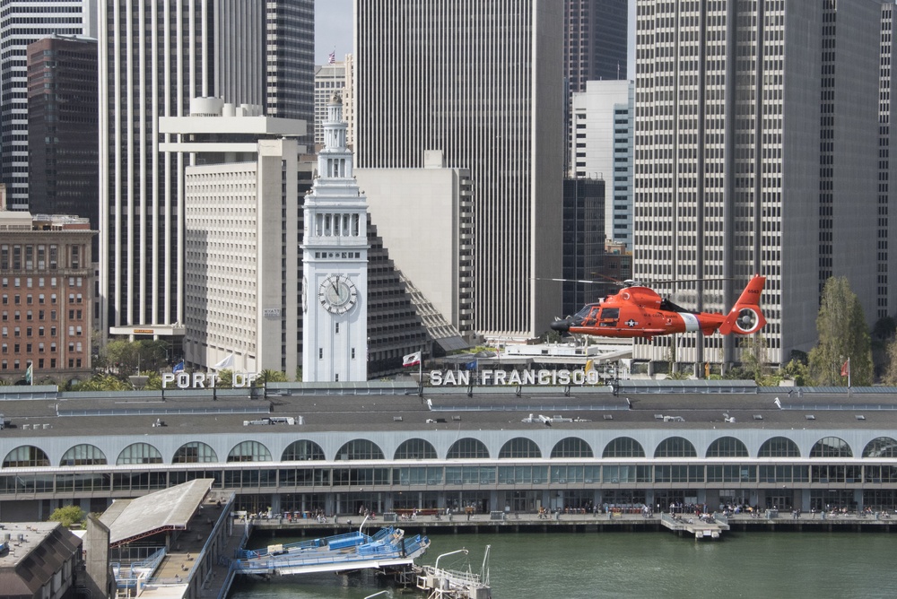 Air Station San Francisco Formation Flight