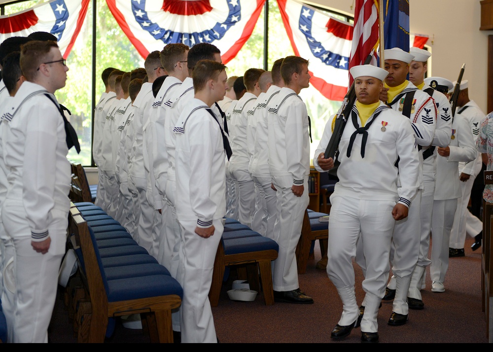 Trident Training Facility holds Change of Command