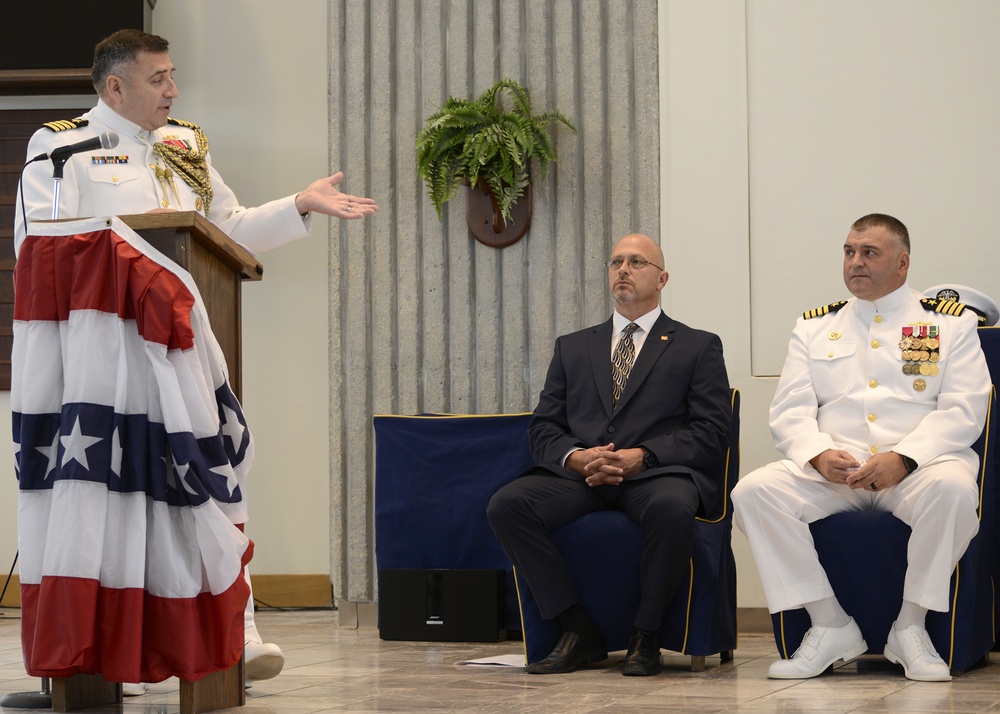 Trident Training Facility holds Change of Command