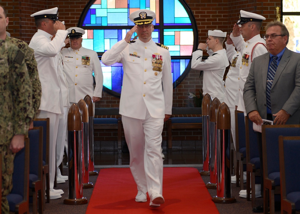 Trident Training Facility holds Change of Command