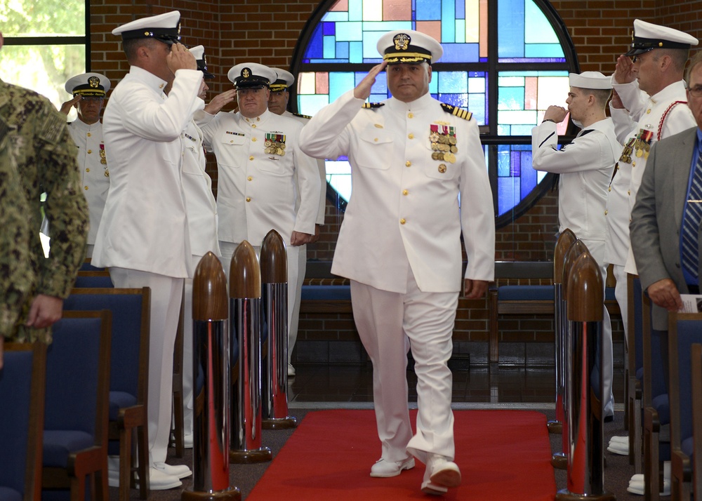 Trident Training Facility holds Change of Command