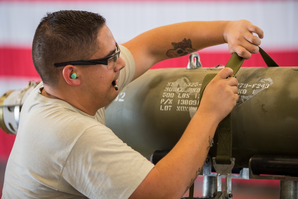 Weapons Load Crew of the Quarter Competition