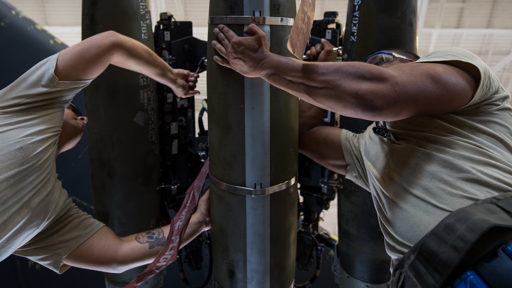 Weapons Load Crew of the Quarter Competition