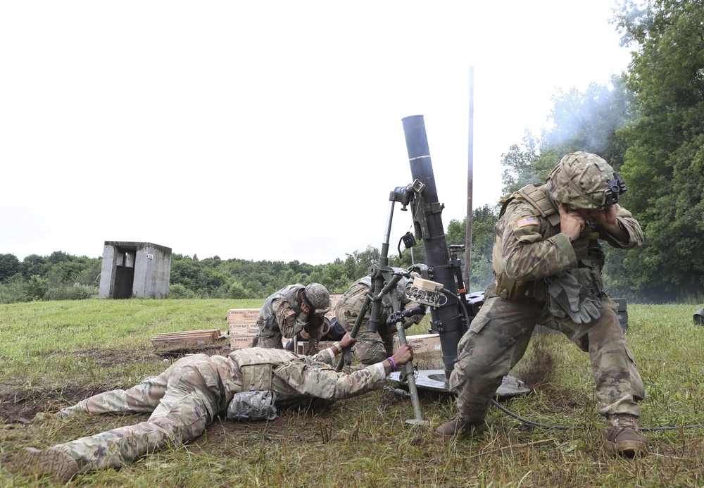 2nd Battalion, 108th Infantry Regiment mortar crews qualify