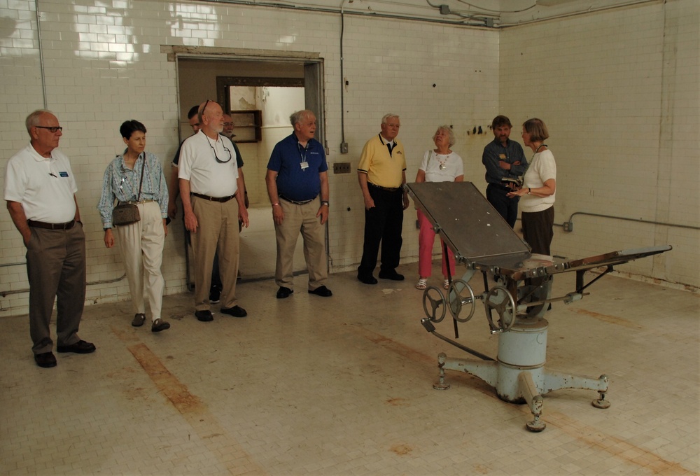 Naval Museum volunteers tour historic Naval Medical Center Portsmouth