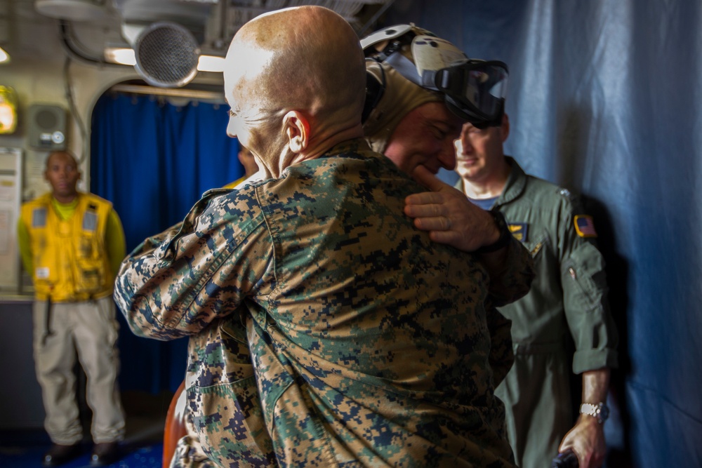 III MEF commanding general visits USS Wasp during Talisman Sabre 2019