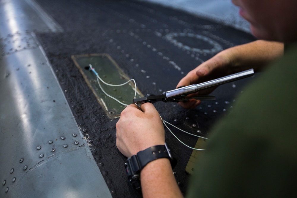 31st MEU Marines conduct routine maintenance aboard the USS Wasp during Talisman Sabre 2019