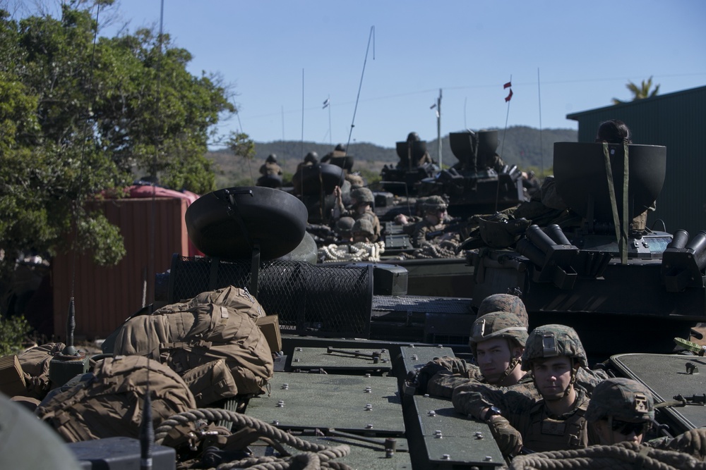 31st MEU conducts combined amphibious assault during Talisman Sabre 2019