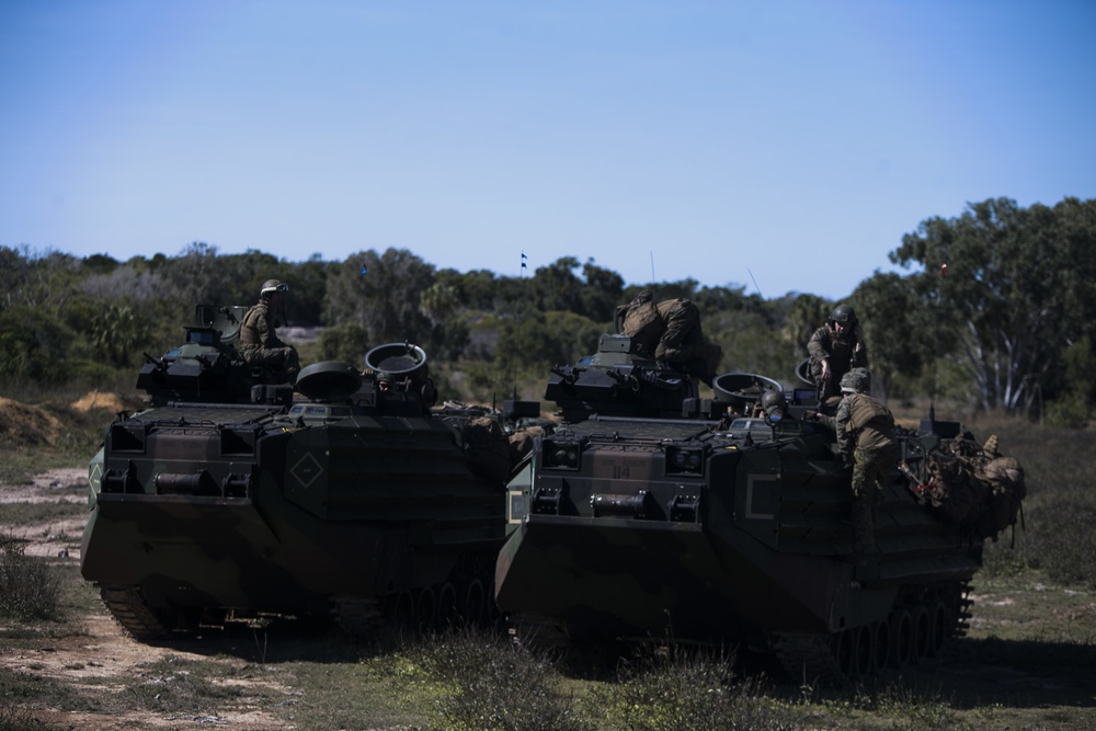 31st MEU conducts combined amphibious assault during Talisman Sabre 2019