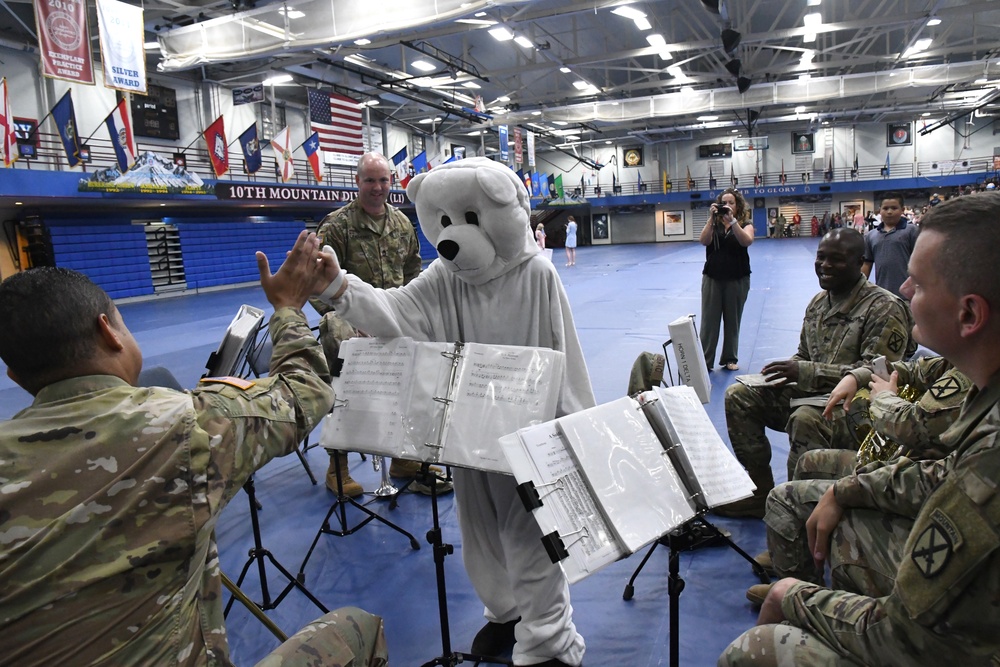 Several homecoming ceremonies mark return of 10th Mountain Division’s 2BCT Soldiers