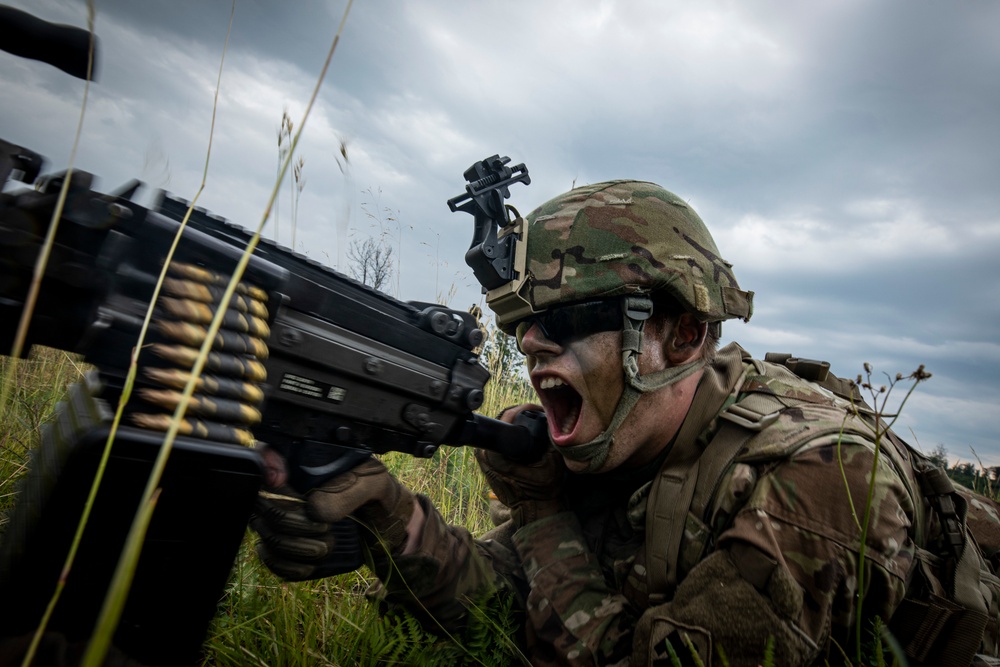 Oklahoma National Guard troops train with Latvian soldiers during Northern Strike 19