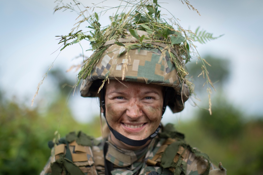 Oklahoma National Guard troops train with Latvian soldiers during Northern Strike 19