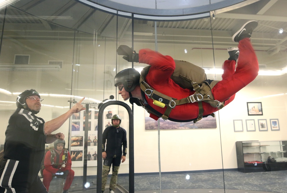 Students Prepare For Free Fall In Realistic Simulator