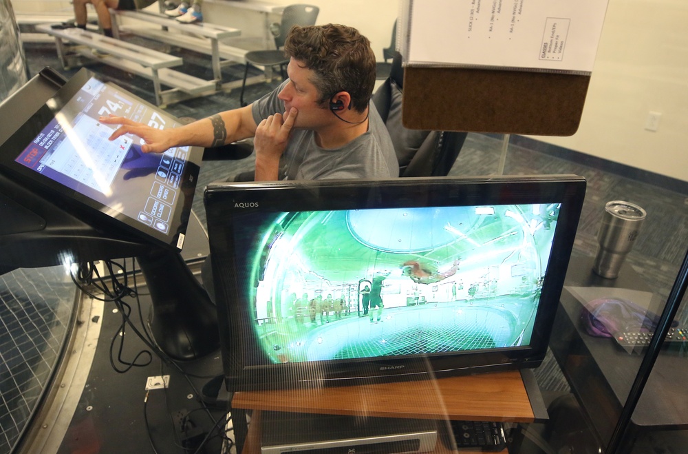 Students Prepare For Free Fall In Realistic Simulator