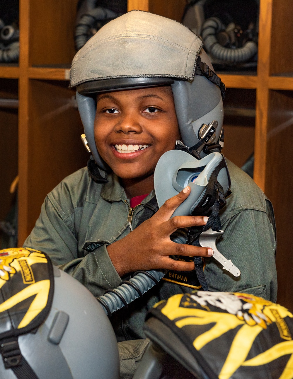 Child becomes honorary B-2 pilot for a day at Whiteman AFB