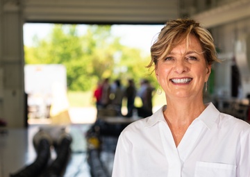 AF personnel converge at Whiteman AFB to keep B-2 Spirit cool