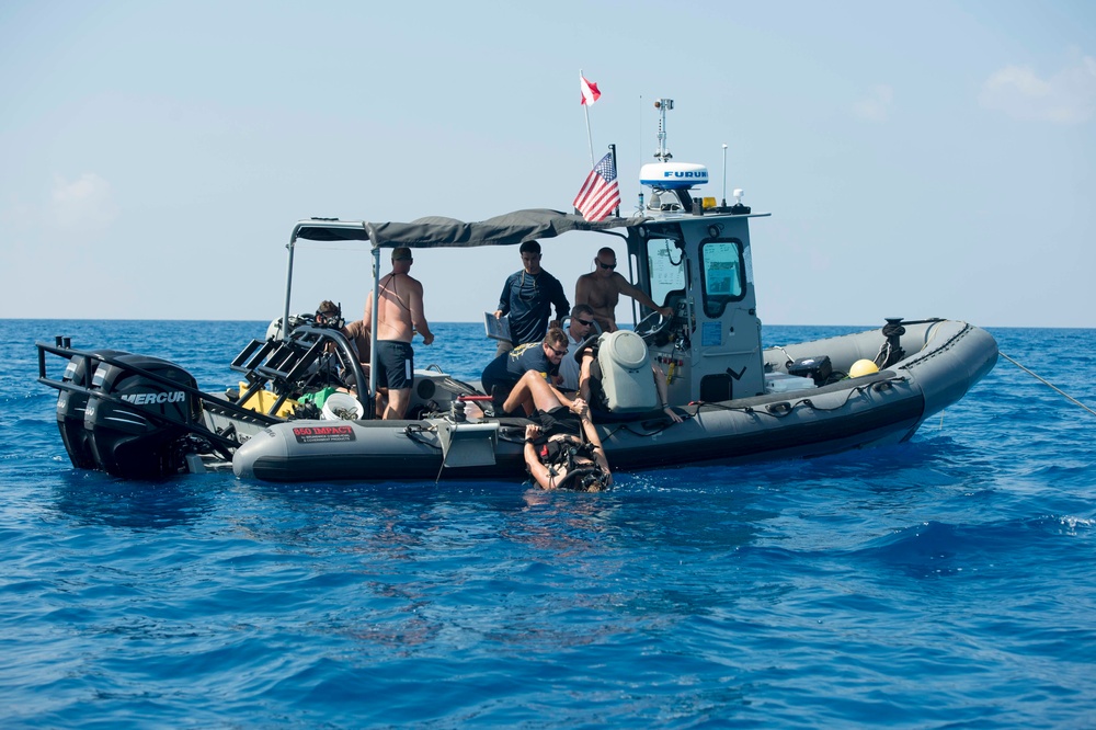 EODTEU2 Hosts Dive Supervisor Training