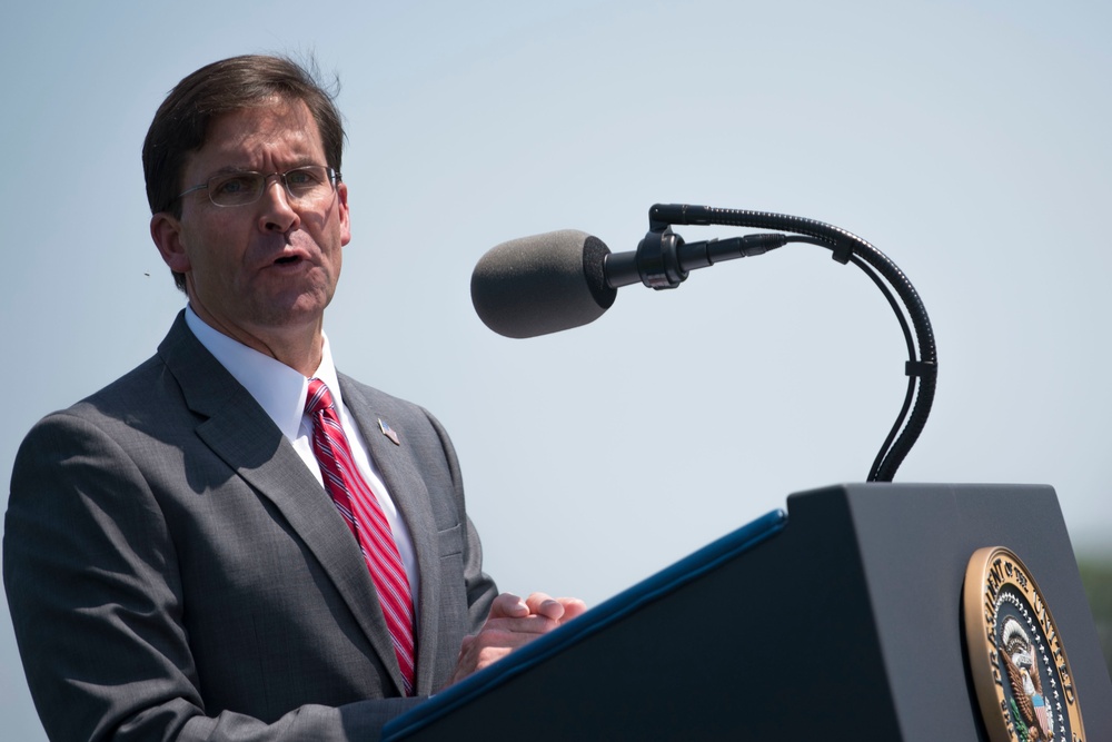 Trump, Pence Welcome Esper in Full Honors Welcome Ceremony