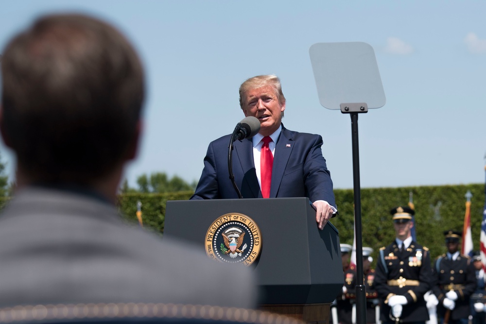 Trump, Pence Welcome Esper in Full Honors Welcome Ceremony