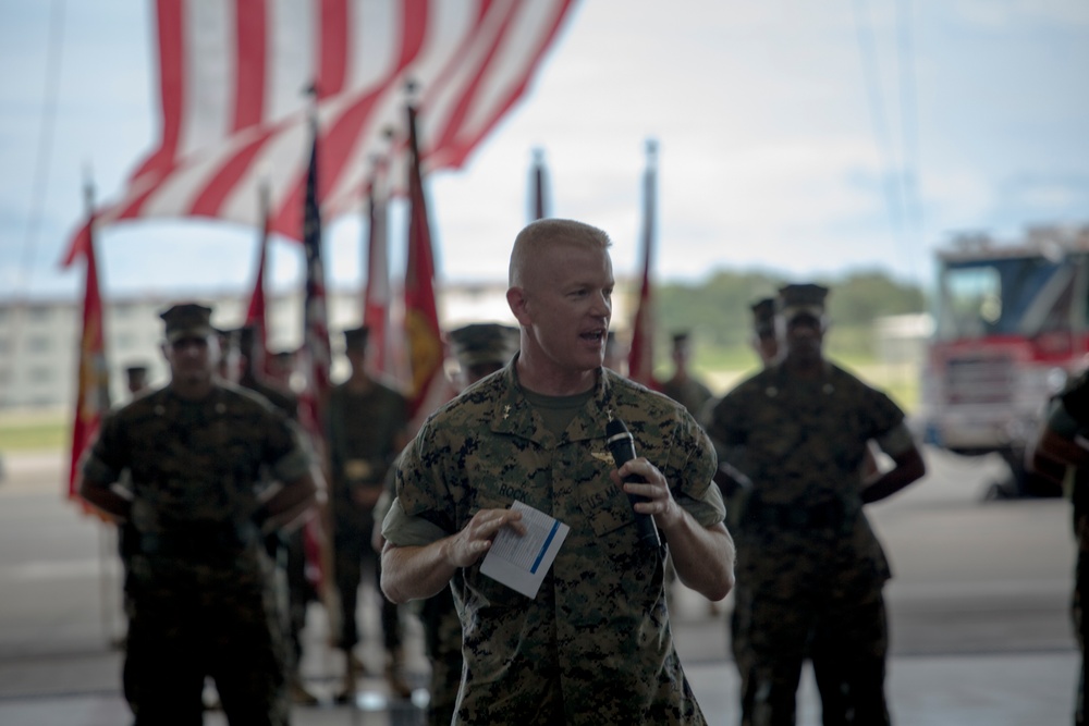 Maj. Gen. Rock passes torch to Brig. Gen. Bowers at MCIPAC CoC