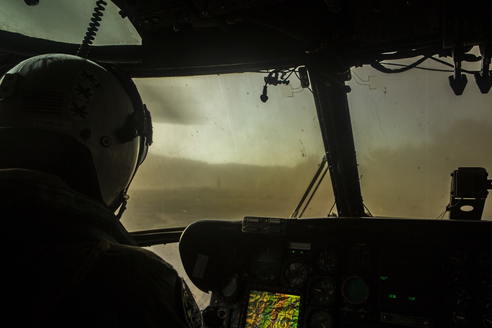 Flight-Ops, CH-53E Super Stallion