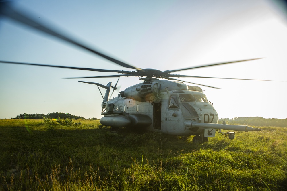 Flight-Ops, CH-53E Super Stallion