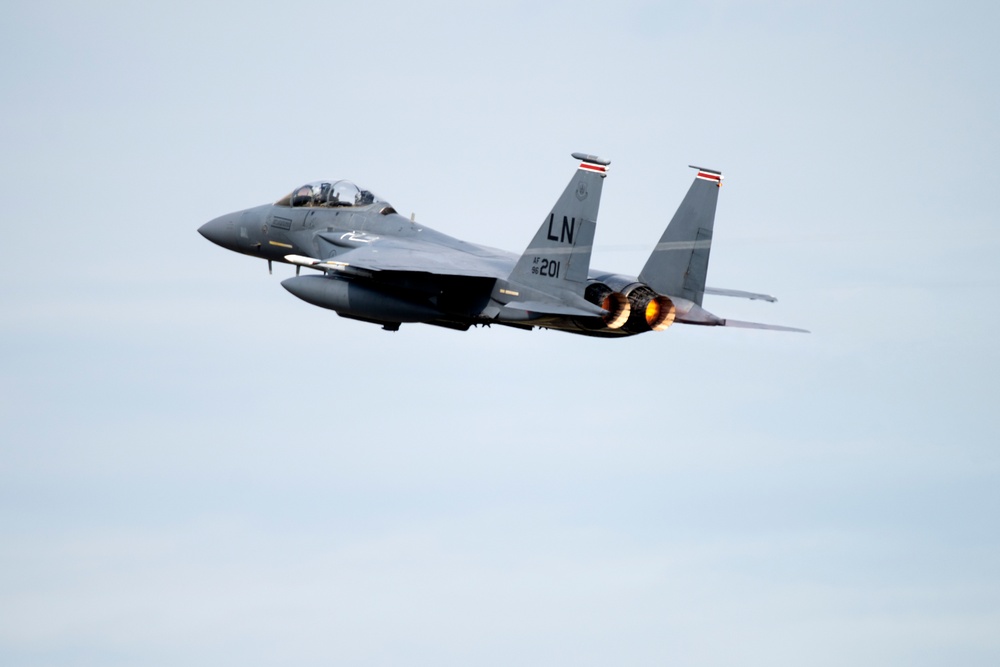 USAF Academy cadets shadow Liberty Wing