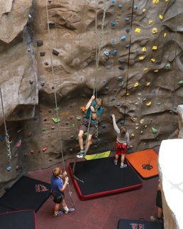 Soldiers and families build bonds during USO Warrior Week