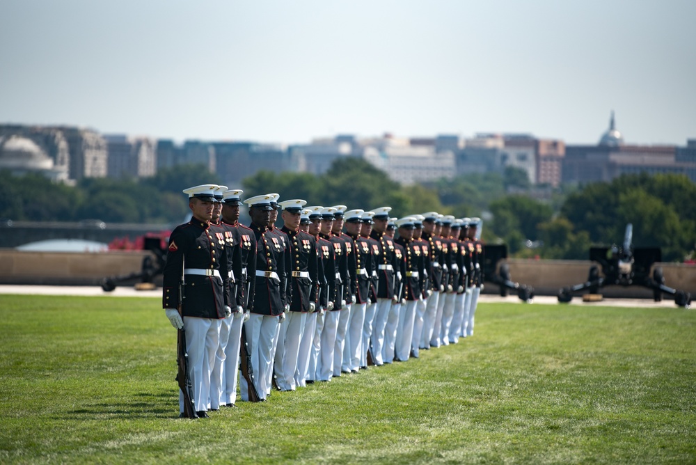 POTUS and VPOTUS participate in a welcome ceremony for SD Esper