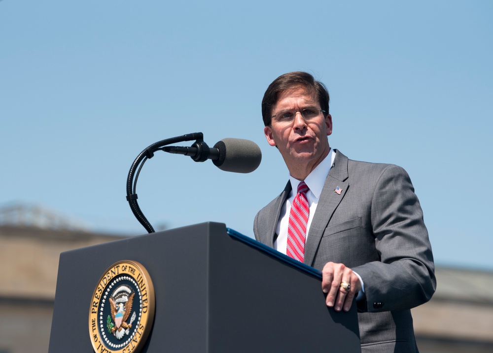 POTUS and VPOTUS participate in a welcome ceremony for SD Esper