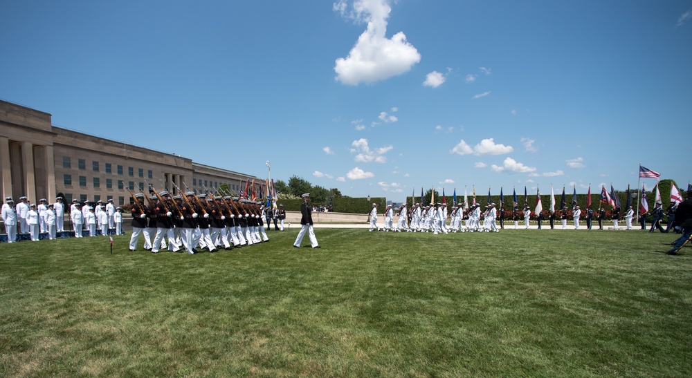 POTUS and VPOTUS participate in a welcome ceremony for SD Esper