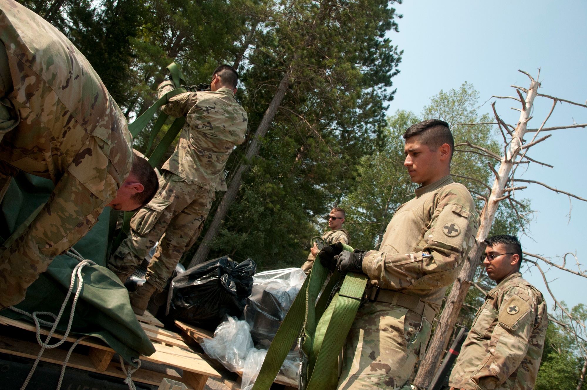 DVIDS - Images - 634th BSB straps down the load [Image 4 of 8]