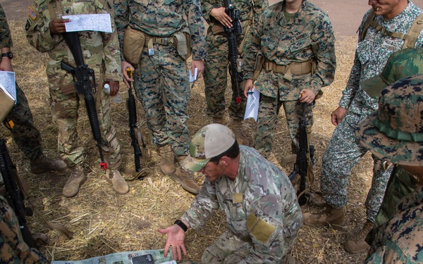 Brazilian, Colombian military leaders provide jungle training to U.S. service members