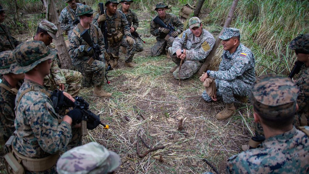 Brazilian, Colombian military leaders provide jungle training to U.S. service members