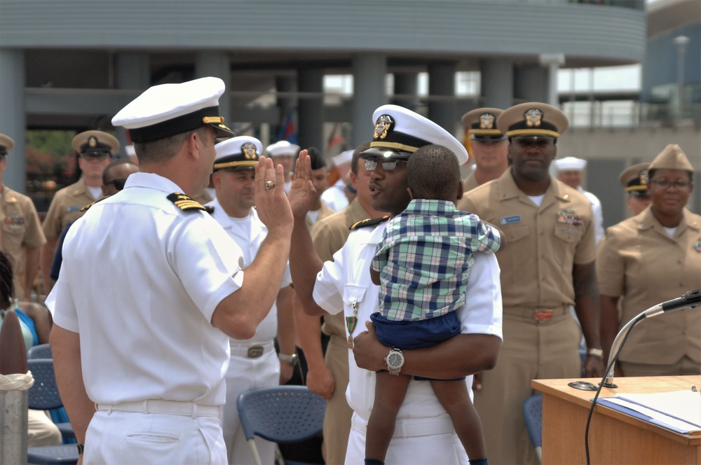 Naval Museum hosts a commissioning ceremony