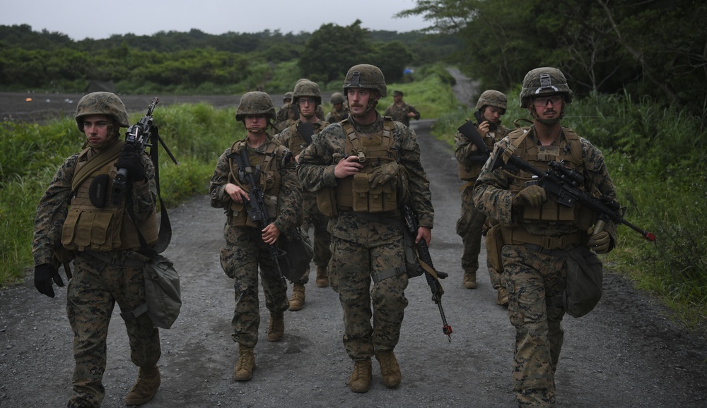 Vigilant Sentinels: MWSS-171 Marines go on patrol