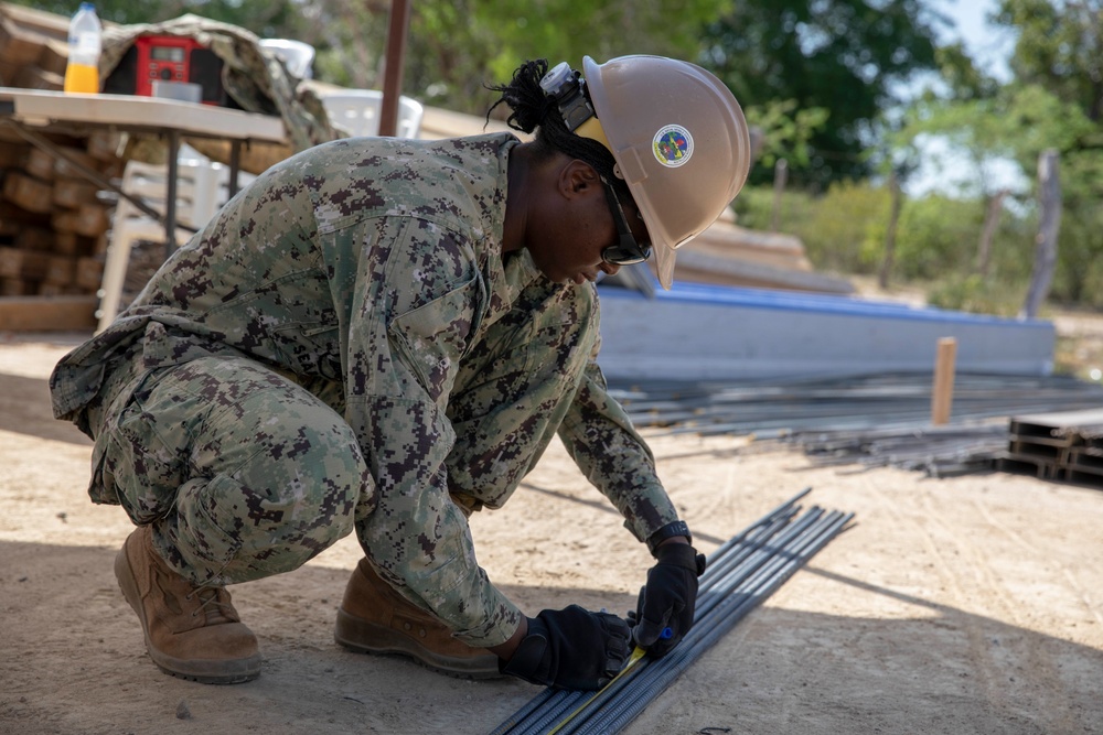 U.S. Navy Seabees Construct New School for Colombian Indigenous Tribe