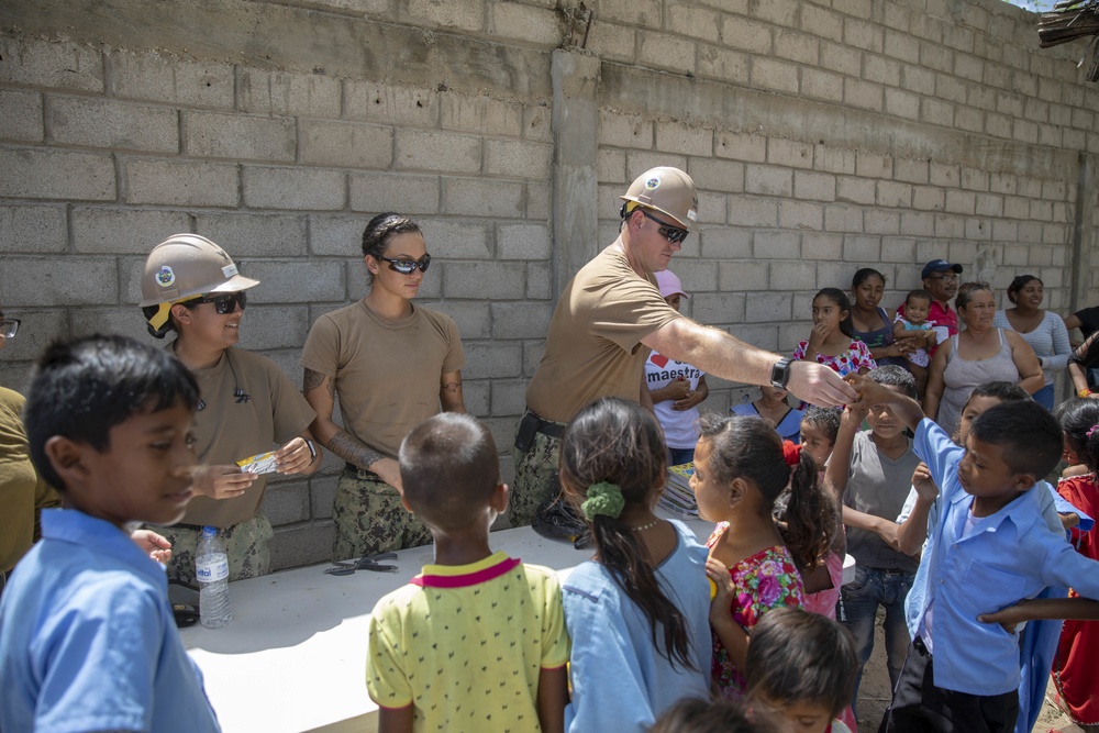 U.S. Navy Seabees Construct New School for Colombian Indigenous Tribe