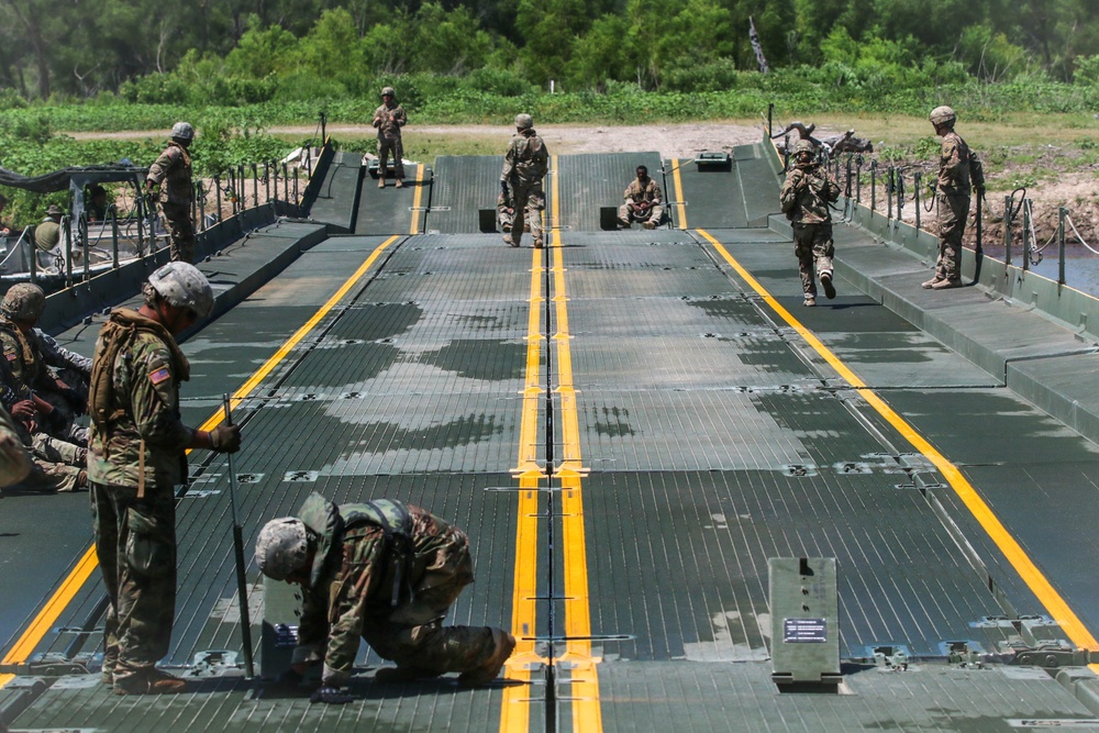 361ST MRBC conduct Bridge Operations during River Assault 19