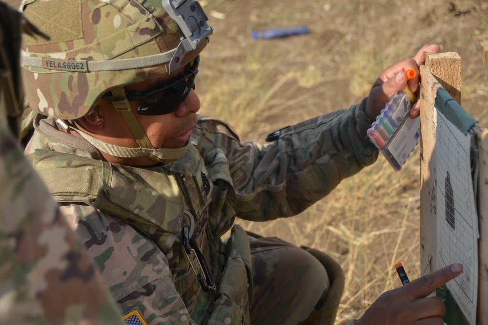 2/2CR conducts an M4 rifle zero qualification