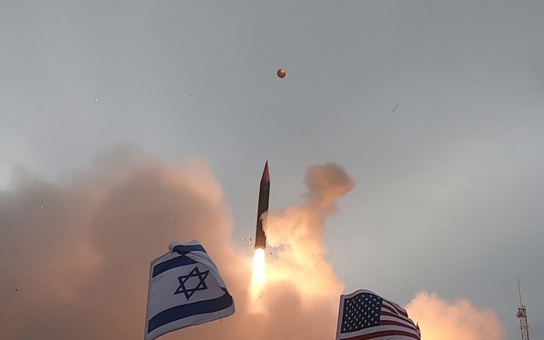 ARROW WEAPON SYSTEM SUCCESSFULLY ENGAGES BALLISTIC MISSILE TARGET