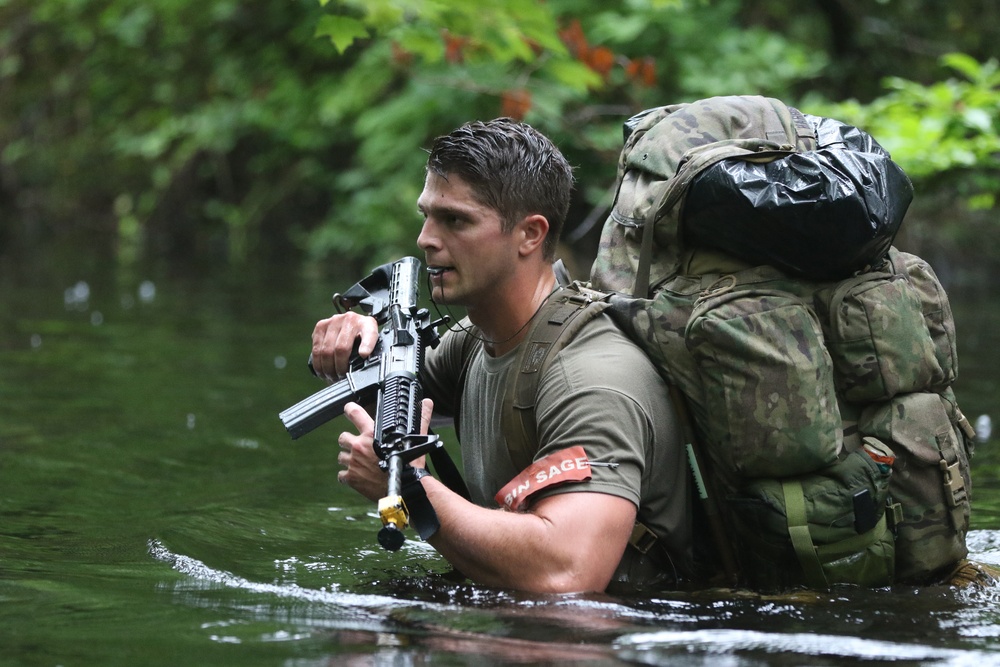 Special Forces Candidates Tested During Robin Sage