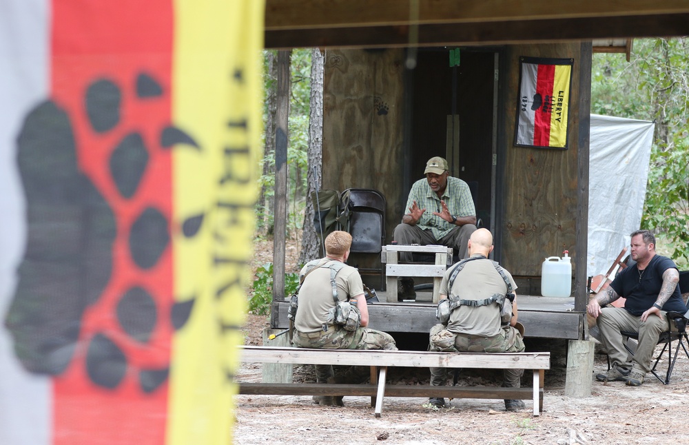 Special Forces Candidates Tested During Robin Sage