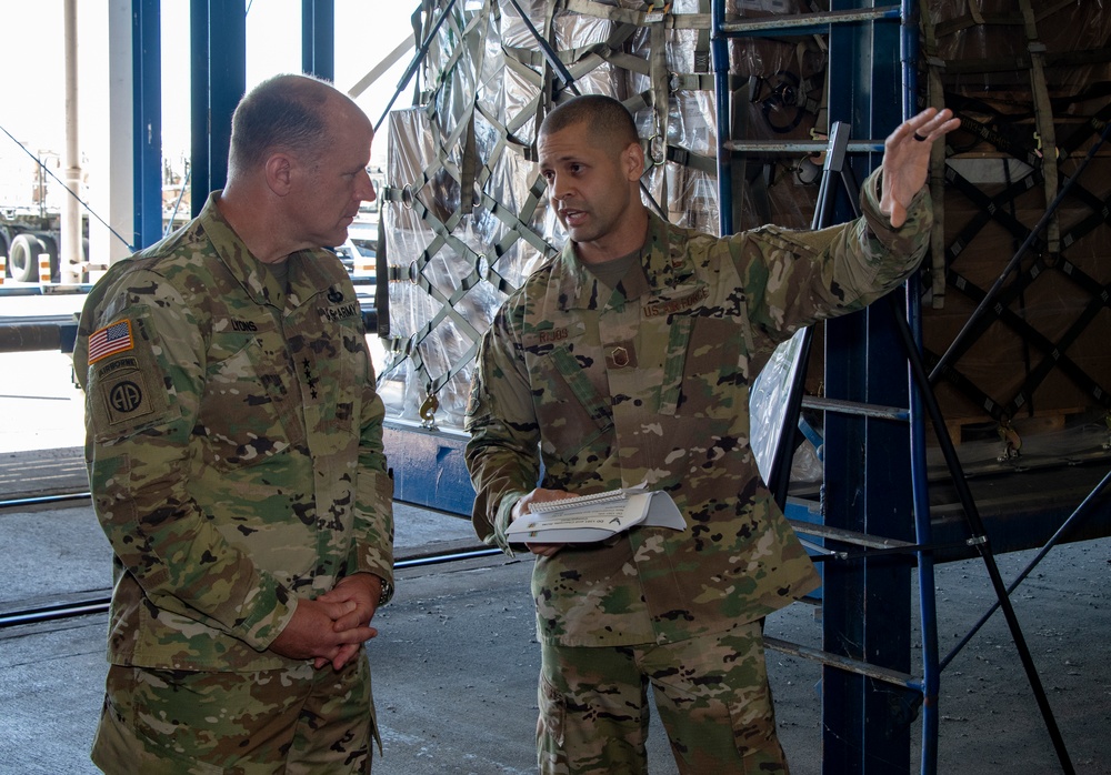 TRANSCOM Gen. Lyons visits Travis AFB