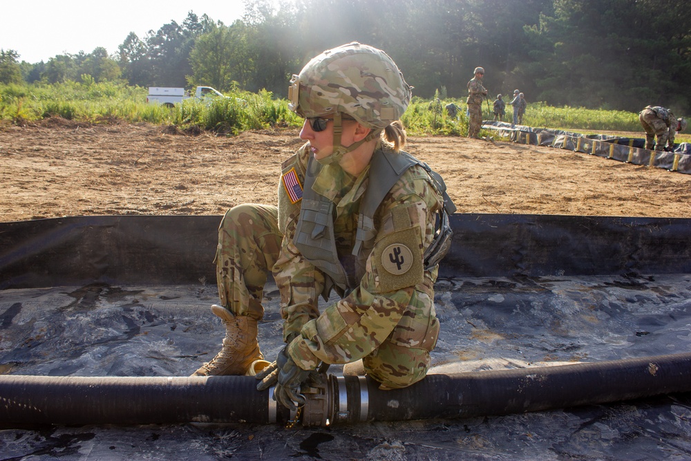 960th Quartermaster Company Soldier Breakdown Pump Station