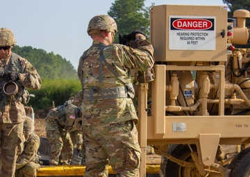 960th Quartermaster Company Soldiers Breakdown Pump Station