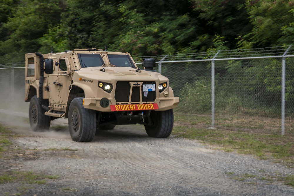 Drift: 3d Regiment Motor T test drives JLTV