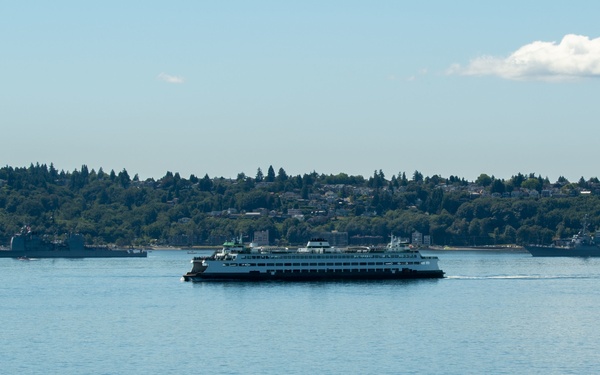 Parade of Ships Kicks off 70th Annual Seattle Seafair Fleet Week