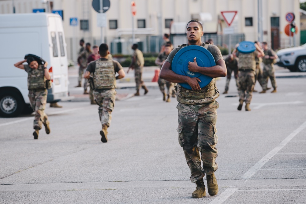 U.S. Army paratroopers compete in physical training event