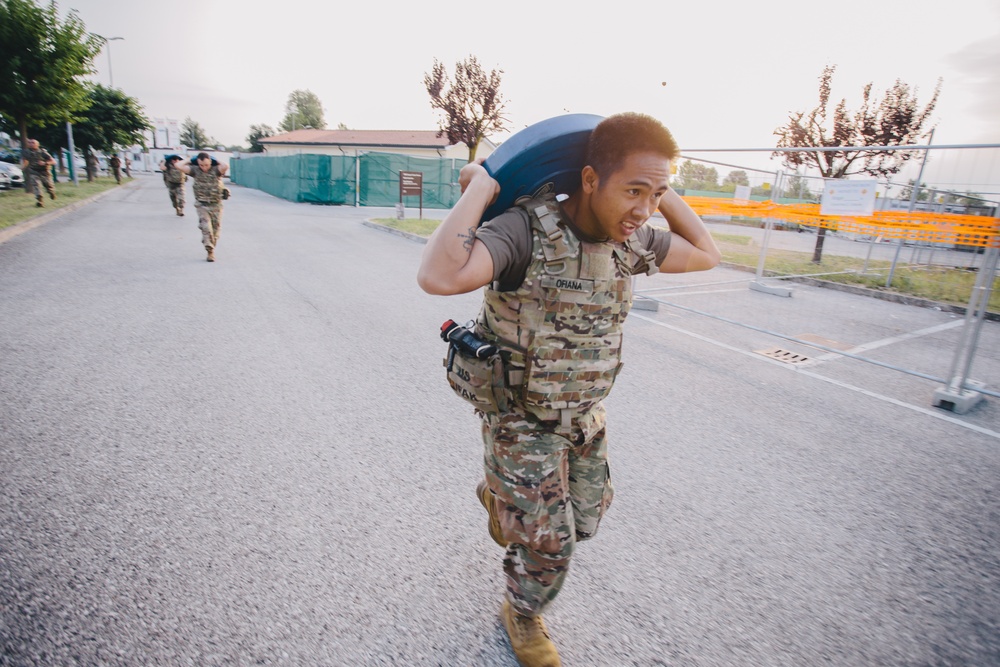 U.S. Army paratroopers compete in physical training event